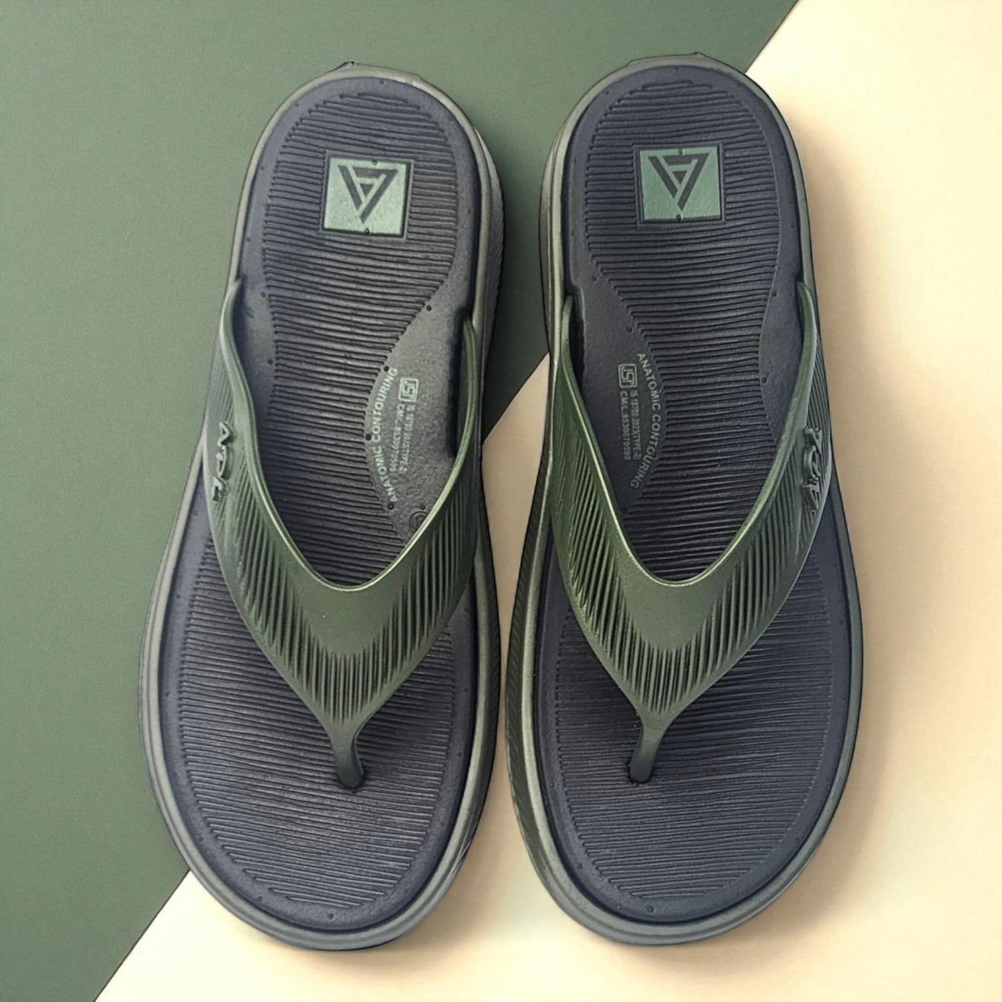 APL YEEPRO OLIVE/BLACK Men's Slippers/Chapple/Flip flop