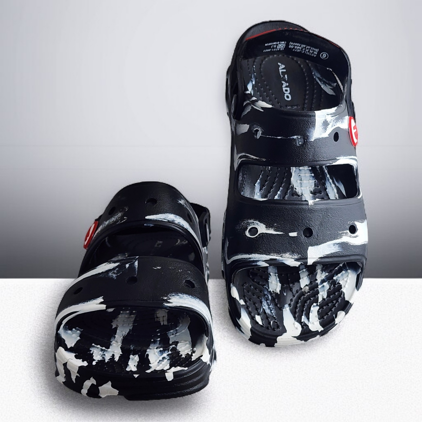ALZADO JEFF BLACK Men's Sandals/Clogs