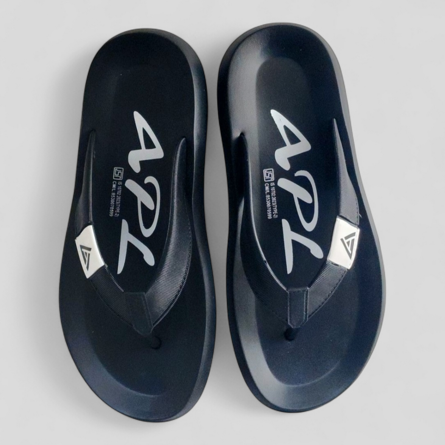APL MISTRO BLACK/WHITE Men's Slippers/Chapple/Flip flop