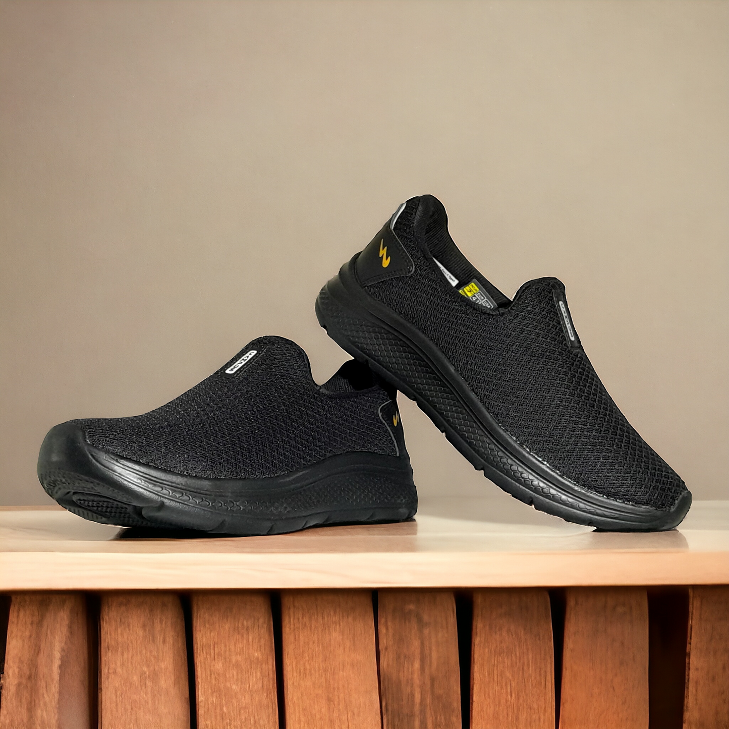 OXYFITADVANCE BLACK/GOLDEN Men's Walking Shoes