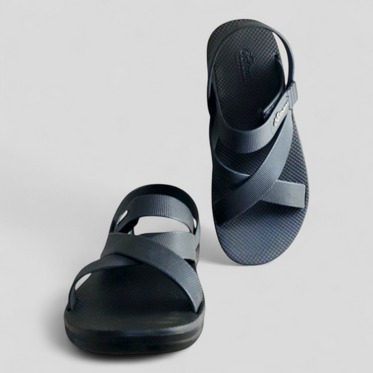 OOFOAM  655 BLACK  Men's Sandals/Clogs